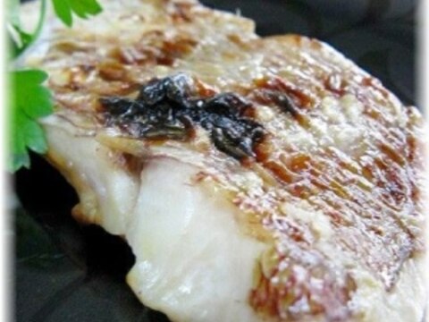 旨みがアップ！鯛の塩麹焼き